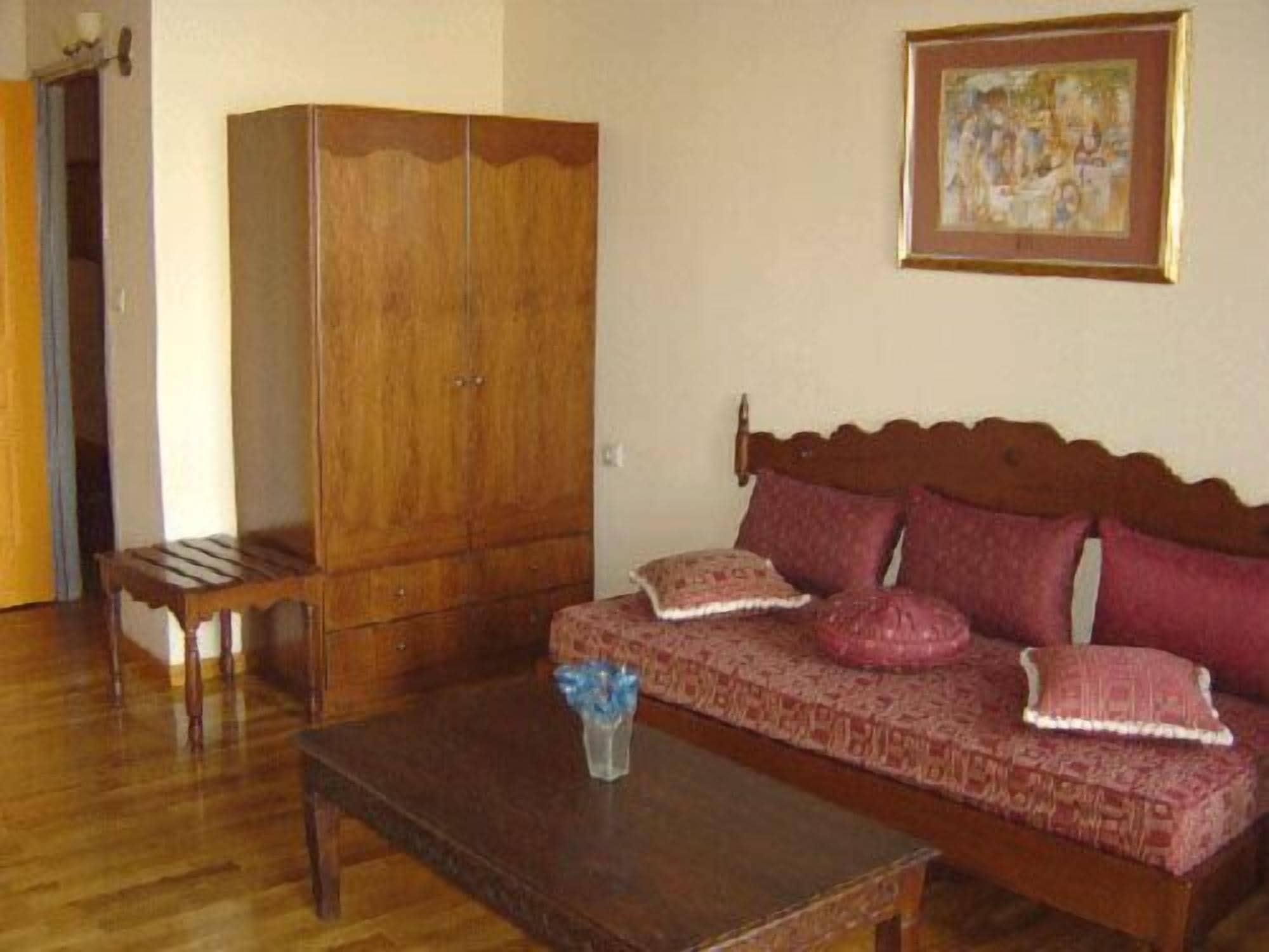 Belmondo Hotel Chania  Exterior photo