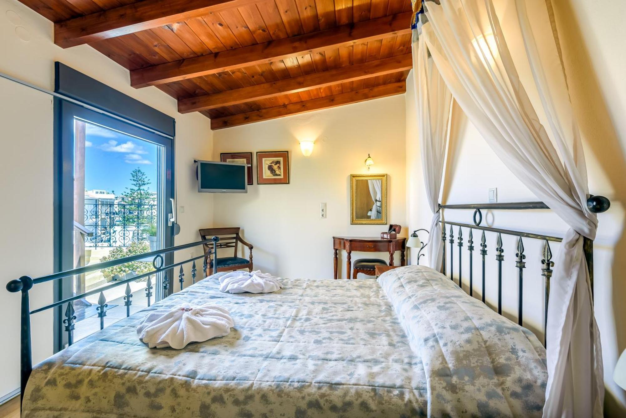 Belmondo Hotel Chania  Exterior photo