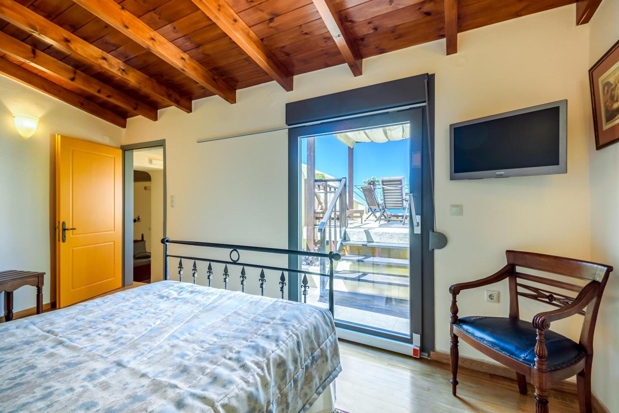 Belmondo Hotel Chania  Exterior photo